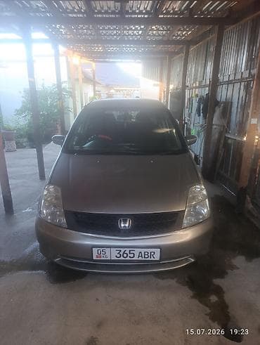 Унаа сатуу: Honda Stream: 2003 г., Автомат, Бензин, Универсал — 1