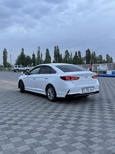 hyunday sonata: Hyundai Sonata: 2018 г., Автомат, Бензин, Седан — 5