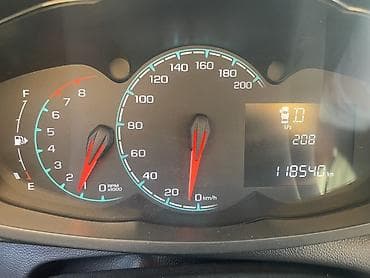 малибу авто: Chevrolet Spark: 2020 г., 1 л, Автомат, Бензин, Хэтчбэк — 4