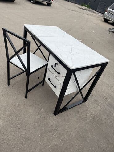 компьютерный стол лофт: Столы в стиле лофт в наличии Офисный стол. Журнальный стол — 1