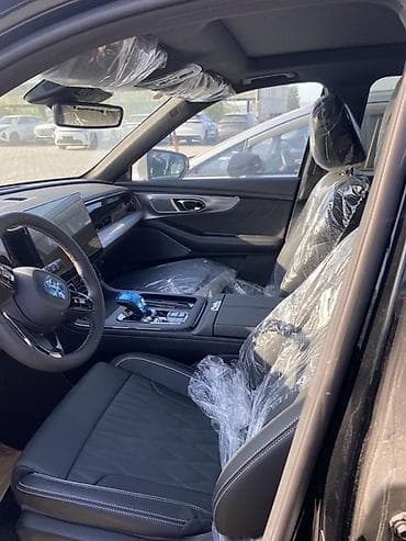 Zeekr : | 2025 г. Кроссовер