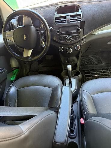 Chevrolet Spark: 2014 г., 0.9 л, Автомат, Бензин, Хэтчбэк — 5