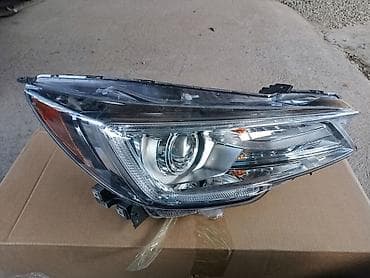 Передняя левая фара Subaru 2020 г., Б/у, Оригинал, США