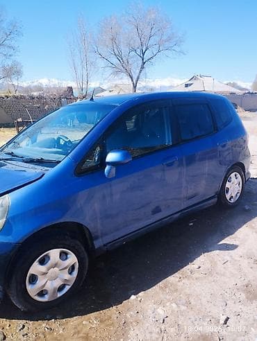 мото бишкек: Синий компактный хэтчбек 5 дверей. Орусс номерлүү Основные — 2