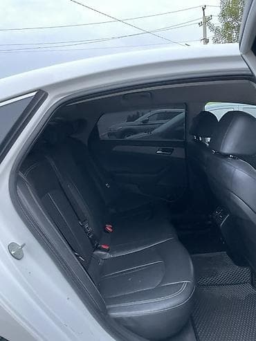 lexus rc 350: Hyundai Sonata: 2017 г., 2 л, Автомат, Газ, Седан — 10