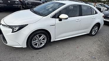х5 2022: Toyota Corolla: 2022 г., 1.8 л, Автомат, Гибрид, Седан — 1