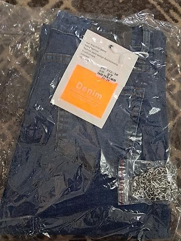 Женская одежда: Джинсы Denim - Классический синий цвет, плотный деним с легким — 6