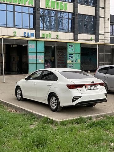 kia 2012: Kia K3: 2019 г., 1.6 л, Вариатор, Бензин, Седан — 2