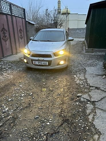 aveo: Chevrolet Aveo: 2012 г., Ручные, Бензин, Седан — 2