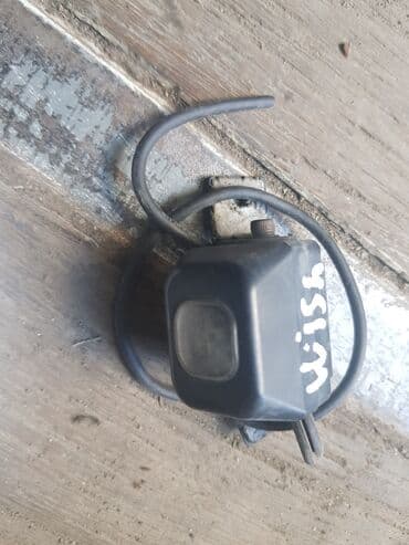 фото услуги рядом: Toyota Wish, камера, Тоета Виш Оригинальная камера на Таета Виш — 1