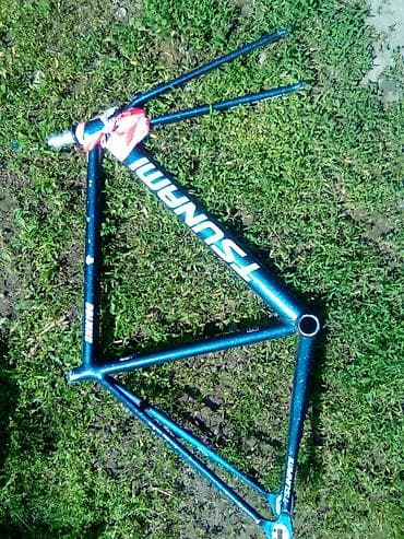 Велосипед тетиктери: Рама для трекового/фикс‑байка TSUNAMI - Материал: металл (по фото — — 2