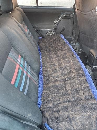 6 2: Volkswagen Golf: 1992 г., 1.8 л, Механика, Бензин, Хэтчбэк — 5