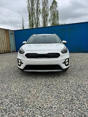 бампер мерседес гигант: Kia Niro: 2021 г., 1.6 л, Автомат, Гибрид, Кроссовер — 4