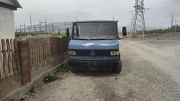 авто спарк: Грузовик, Mercedes-Benz, Дубль, 4 т, Б/у — 5