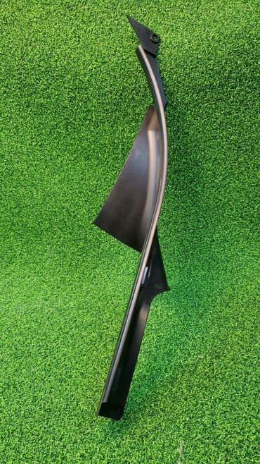 e39: Накладка порога внутренняя Bmw 525I E39 LCI УНИВЕРСАЛ M54B25 2003г — 1