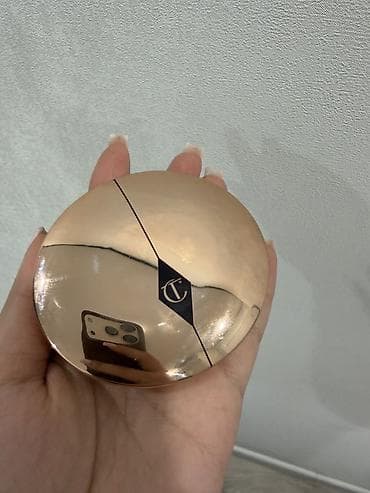 Косметика: Пудра Charlotte Tilbury Airbrush Flawless Finish Оттенок 2 Medium — 3