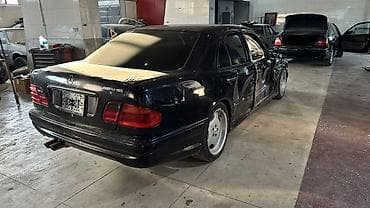 Mercedes-Benz E-класс AMG: 2000 г., 3.2 л, Автомат, Бензин, Седан — 3