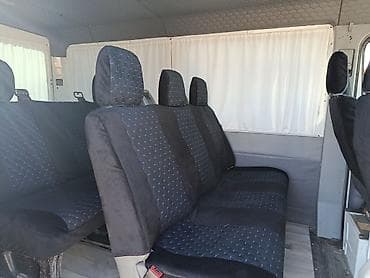 двигатель спринтер: Mercedes-Benz Sprinter — белый пассажирский микроавтобус короткой — 7