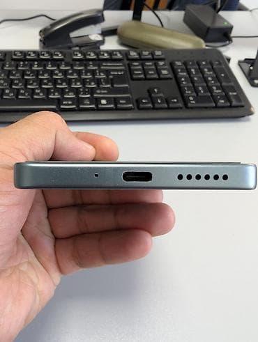 z generation: Redmi, Redmi Note 13 Pro Plus, 256 ГБ, цвет - Серый — 3