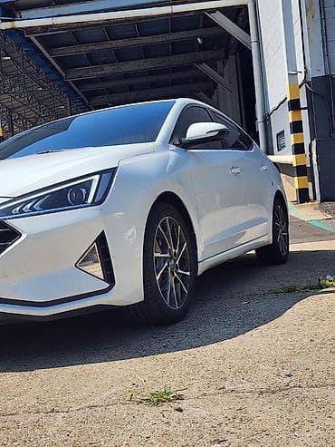 e2 byd: Hyundai Elantra: 2019 г., 1.6 л, Автомат, Бензин, Седан — 9