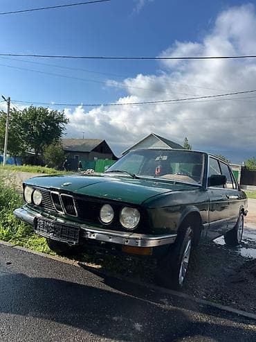 BMW: BMW 5 series: 1982 г., Седан — 1