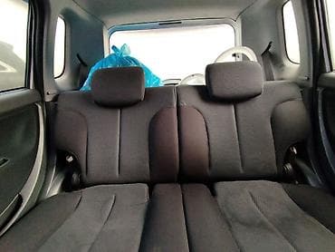 Продажа авто: Daihatsu YRV: 2004 г., 1.3 л, Автомат, Бензин, Хэтчбэк — 5