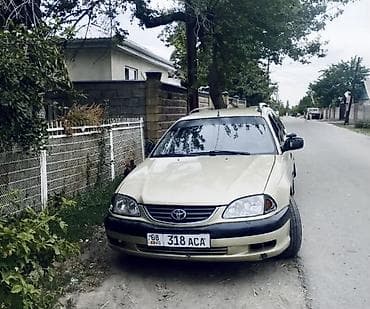 монитор камри 40: Toyota Avensis: 2002 г., 1.6 л, Механика, Бензин — 4