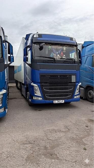 Тягач, Volvo, Холодильник, рефрижератор at lalafo.kg Тягач, Volvo, Холодильник, рефрижератор