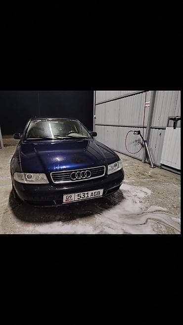 Audi A4: 1999 г., 1.6 л, Ручные, Бензин, Седан