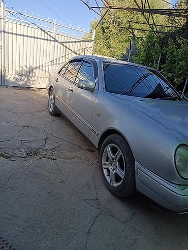 Mercedes-Benz E-Class: 1998 г., 3.2 л, Автомат, Бензин, Седан