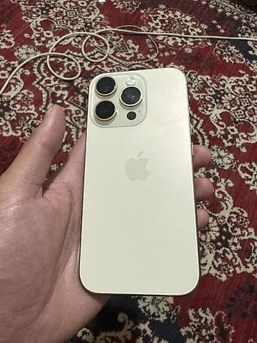 iphone es: IPhone 16 Pro, Б/у, 256 ГБ, Natural Titanium, Защитное стекло, Чехол, 97 % — 1