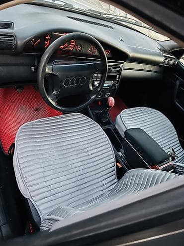 кассеты аудио: Audi 100: 1994 г., 2 л, Механика, Бензин, Универсал — 8