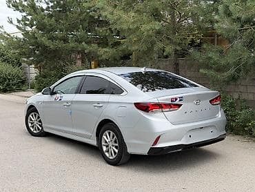 2 8: Hyundai Sonata: 2020 г., 2 л, Автомат — 9