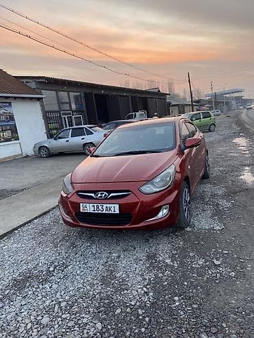 nissan tilda: Hyundai Solaris: 2012 г., 1.4 л, Механика, Газ, Седан — 2