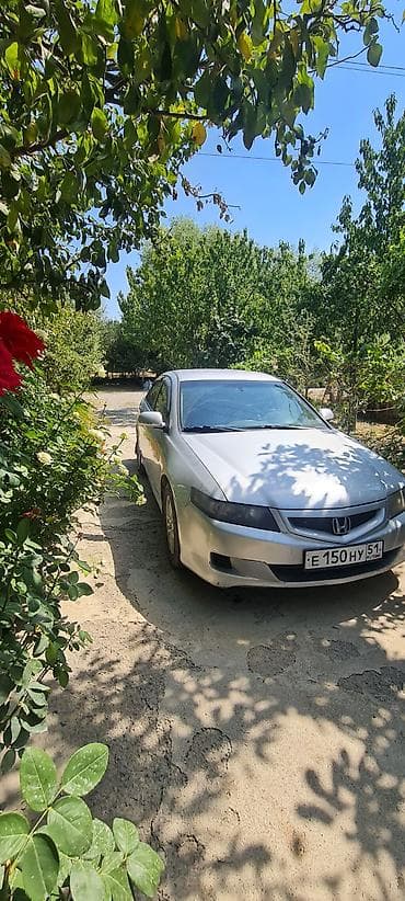 w210 e320: Honda Accord: 2006 г., 2 л, Механика, Бензин, Седан — 3