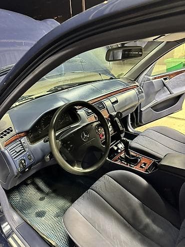 mc 2000: Mercedes-Benz E-Class: 1999 г., 2.4 л, Механика, Бензин, Седан — 7