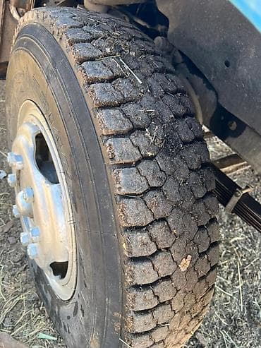 changan uni t: Жүк ташуучу унаа, ZIL — 8