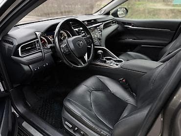 Транспорт: Toyota Camry: 2020 г., Автомат, Гибрид, Седан — 7