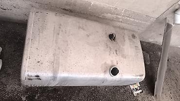 багаж для мото: Топливный бак — 1