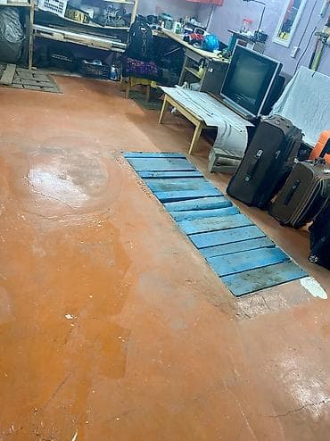 помещение для аренды: Гараж с мастерской и системой хранения - Металлические распашные — 6