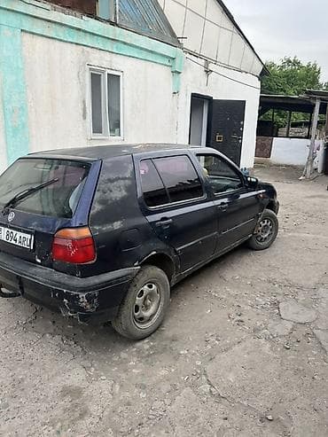 полка гольф 3: Volkswagen Golf: 1994 г., 1.8 л, Механика, Бензин, Хэтчбэк — 6