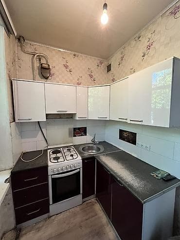 Батирлер: 2 бөлмө, 42 м², Эски ремонт — 8