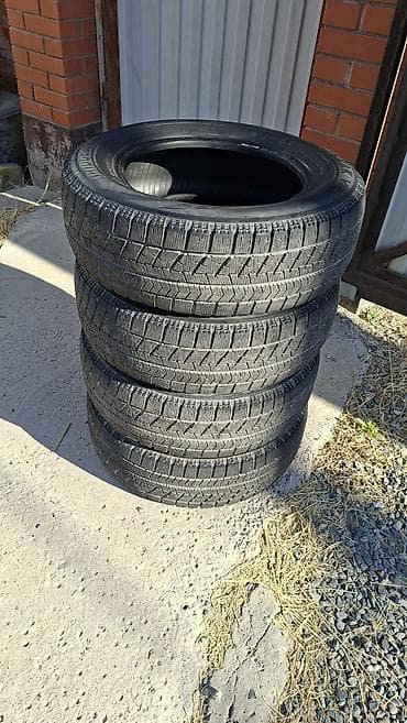 Зимние шины Bridgestone Blizzak VRX2, комплект из 4 шт. - Размер
