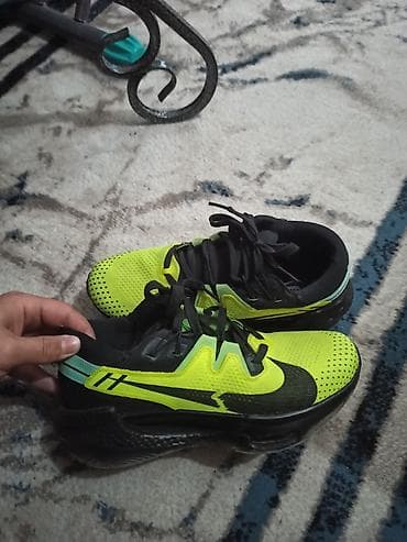 roberto boticelli: Мужские кроссовки, 43, Nike, Б/у, цвет - Желтый — 3