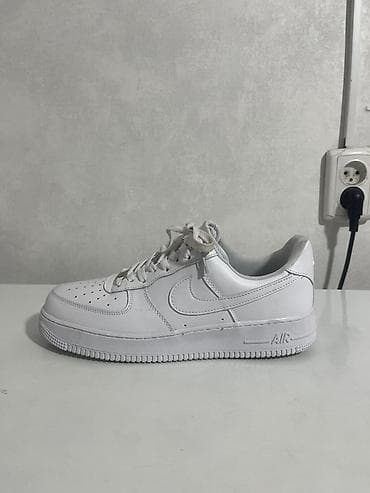 красовка аргинал: Мужские кроссовки, 43, Nike, Новый, цвет - Белый, Самовывоз — 2