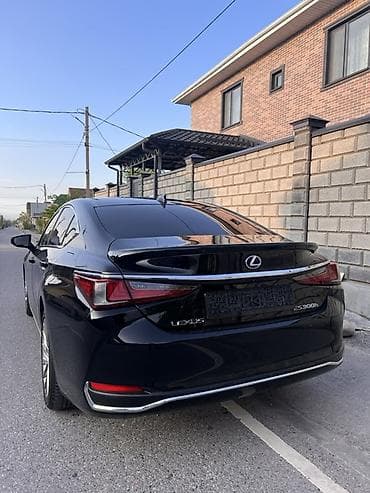 lexus es: Lexus ES: 2020 г., Гибрид, Седан — 2
