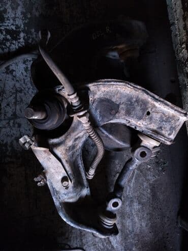 Мицубиси Делика булка предложение верхней речаг нижний падушкши