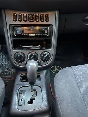 mashina mers: Mercedes-Benz A-Class: 2002 г., 1.6 л, Автомат, Бензин, Хэтчбэк — 9