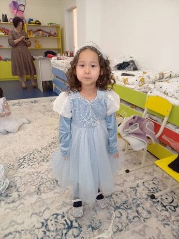 белое платье на девочку: Детское платье, цвет - Голубой, Б/у — 5