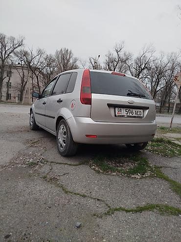 Ford: Ford Fiesta: 2004 г., 1.3 л, Механика, Бензин, Хэтчбэк — 5